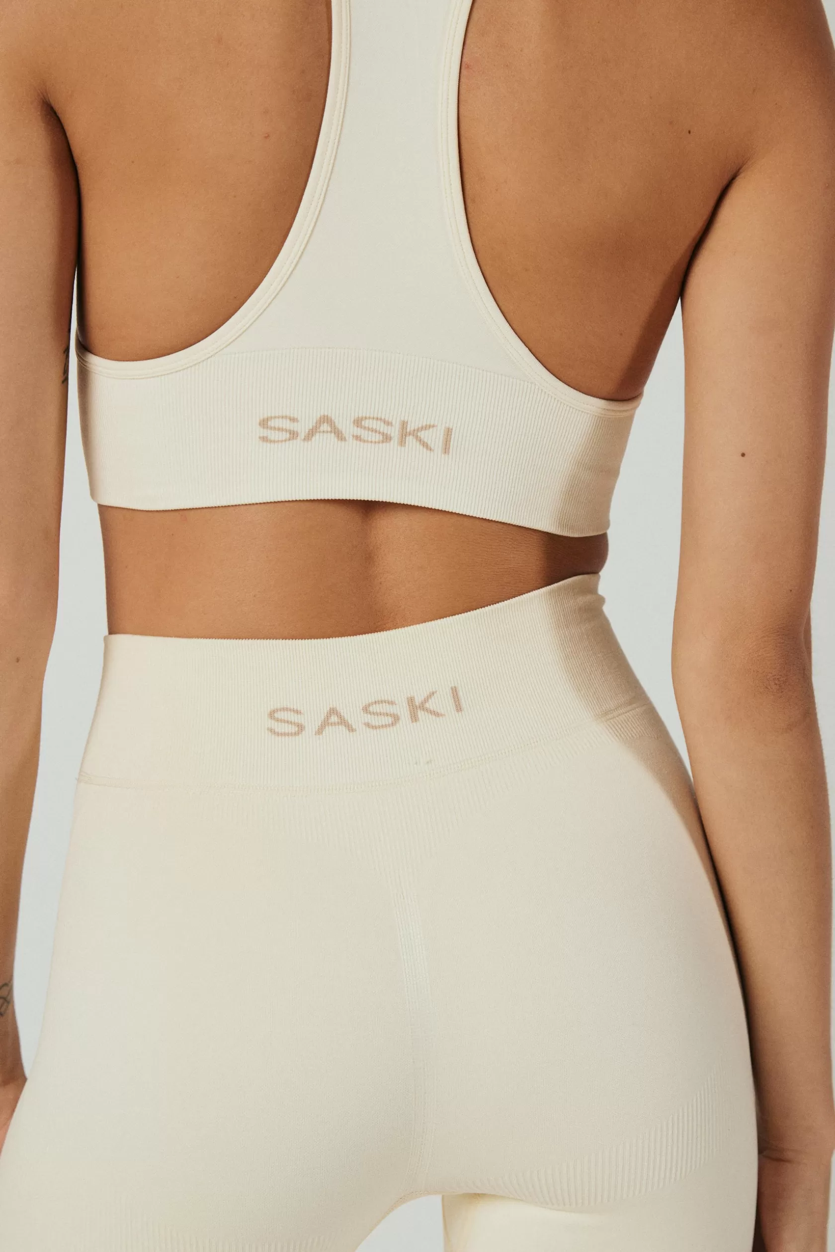 SASKI Tops>Seamless High Neck Top | Butter